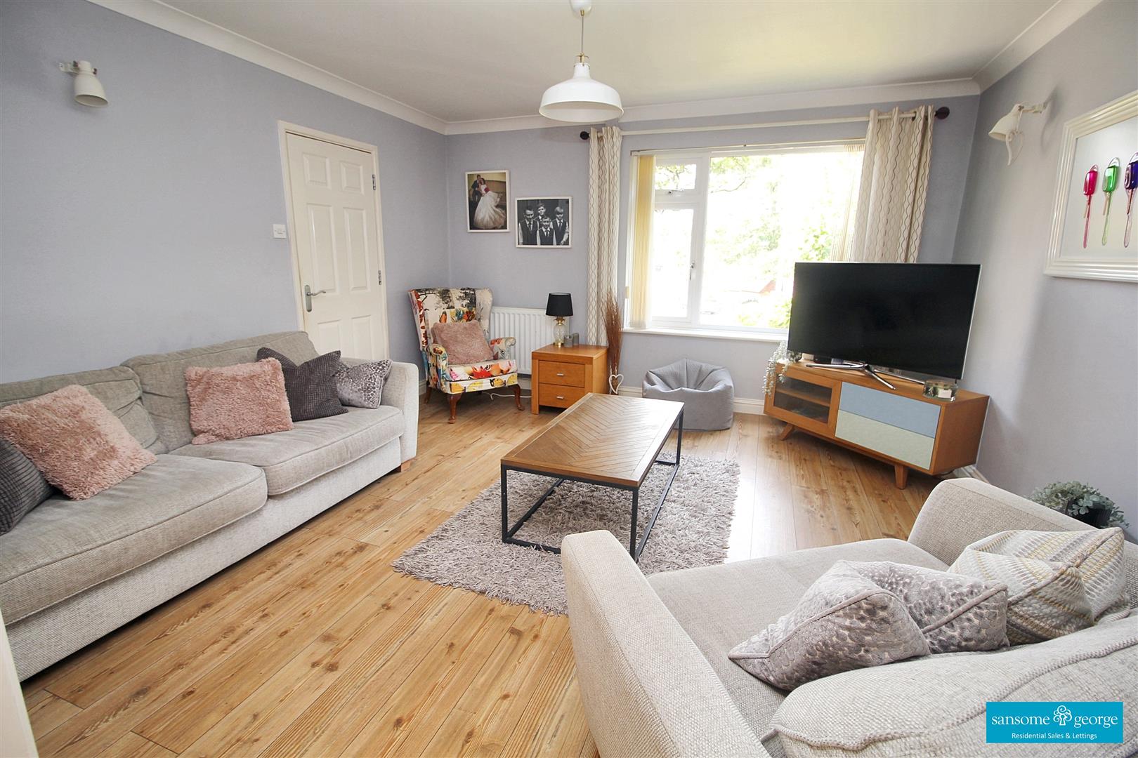 Skerritt Way, Purley On Thames, Reading